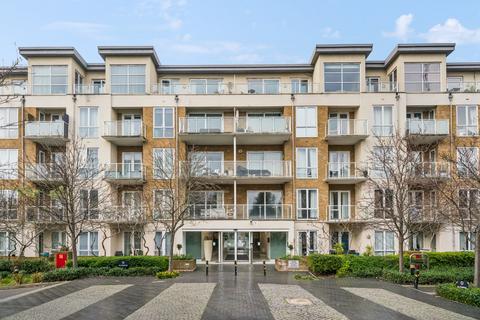 2 bedroom flat for sale, Aura House, Melliss Avenue, Kew, Surrey, UK