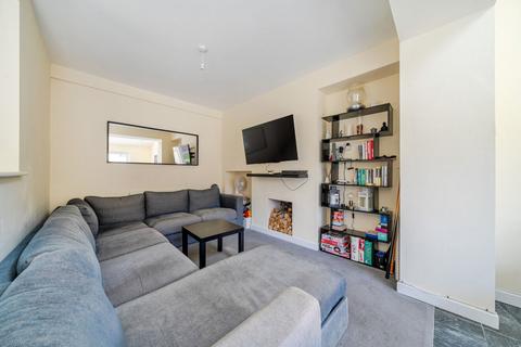4 bedroom semi-detached house for sale, Sparrows Lane, New Eltham SE9