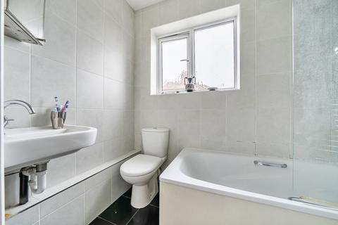 2 bedroom maisonette for sale, Old Farm Avenue, Sidcup DA15
