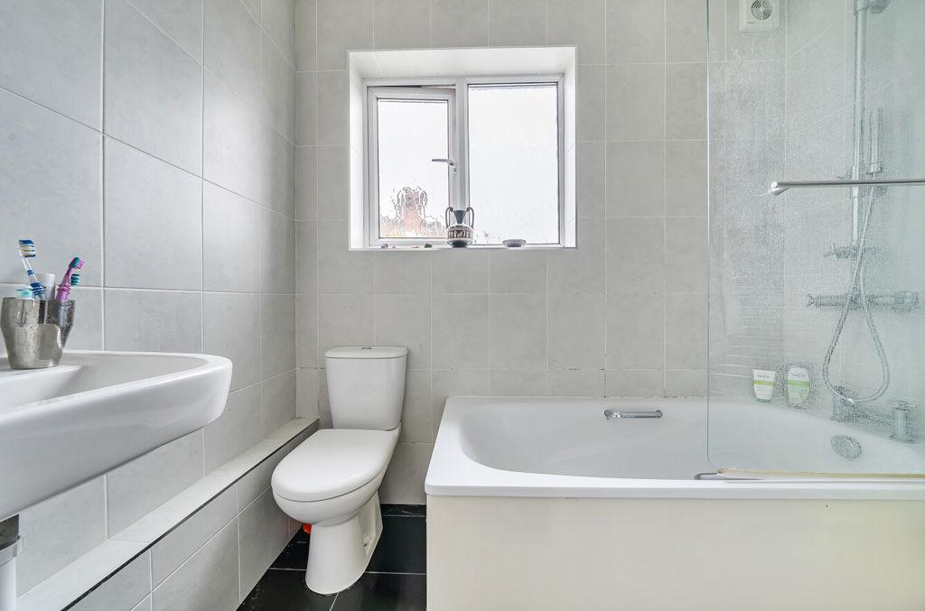 Bathroom angle 2