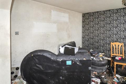 undefined, 93 Old Run Road, Leeds, LS10 3AZ