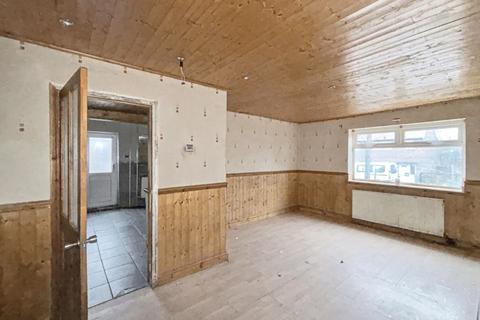undefined, 47 Elmfield Avenue, Huddersfield, HD3 4SQ
