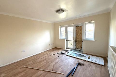 3 bedroom end of terrace house for sale, 1 Hurst Court, Halfway Road, Minster-on-Sea, Sheerness, ME12 3AA