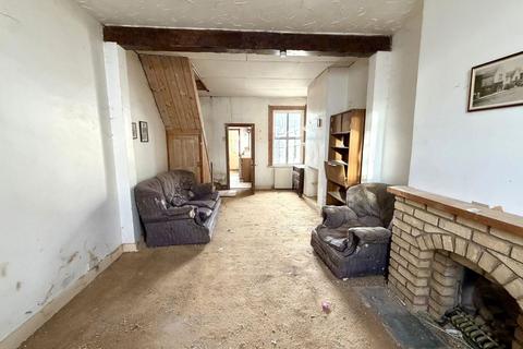 undefined, 9 Oakleigh Avenue, Southend-on-Sea, SS1 2QR