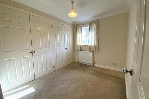 3 bedroom terraced house for sale, 83 Inglesham Road, Swindon, SN2 5DJ