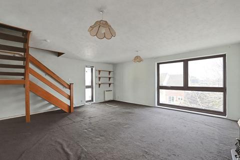 3 bedroom flat for sale, Flat 32 Sandown Heights, Frogmore, Fareham, PO14 3DD