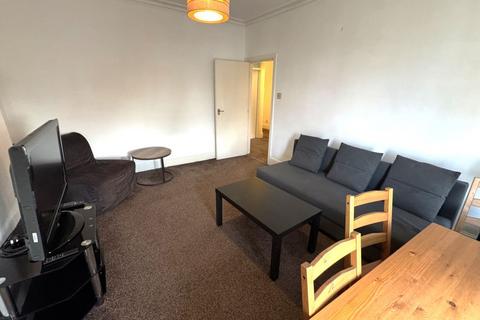 2 bedroom flat for sale, 66(F) Walm Lane, Willesden Green, NW2 4RA