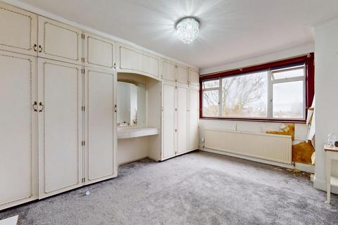 3 bedroom terraced house for sale, 97 Park Road, Hendon, NW4 3PA