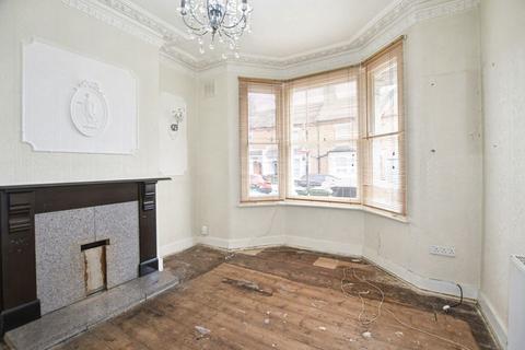 3 bedroom terraced house for sale, 16 Macoma Terrace, Plumstead, SE18 2QN