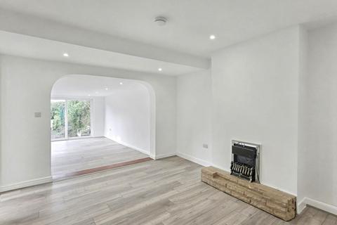 3 bedroom semi-detached bungalow for sale, 14 Glasbrook Avenue, Twickenham, TW2 6AH