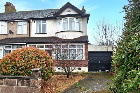undefined, 6 Kingswood Way, Wallington, SM6 8PB