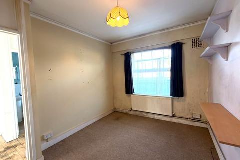 1 bedroom flat for sale, 13 Woodhall House, Cole Green Lane, Welwyn Garden City, AL7 3PU