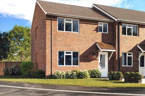 undefined, 1(A) Crest Avenue, Grays, RM17 6RW