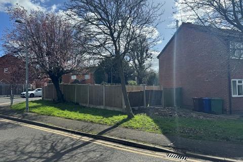 undefined, 1(A) Crest Avenue, Grays, RM17 6RW