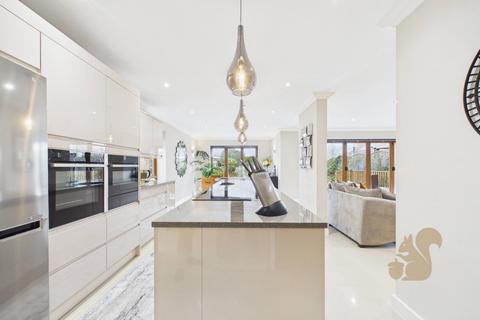 6 bedroom detached house for sale, Dumont Avenue, St. Osyth, Clacton-On-Sea