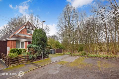 2 bedroom detached house for sale, Victoria Road, Parkgate