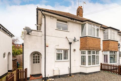 Grove Close, Kingston, Kingston upon Thames, KT1