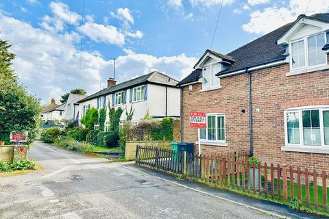 Ottways Avenue, Ashtead