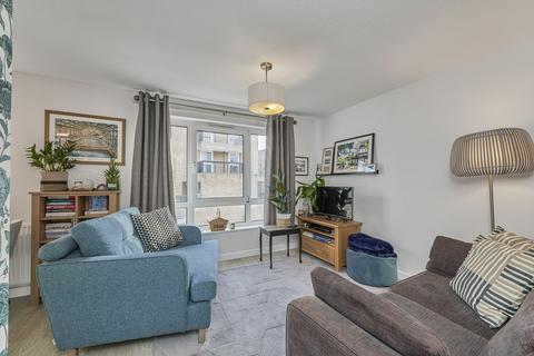 1 bedroom flat for sale - Rainhill Way, Bow E3