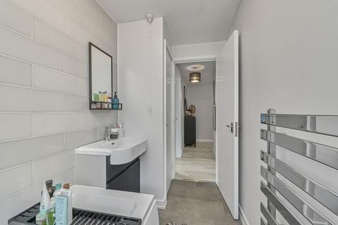 1 bedroom flat for sale, Rainhill Way, Bow E3