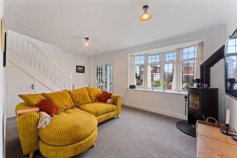 3 bedroom detached house for sale, Redwood Close, Barnton