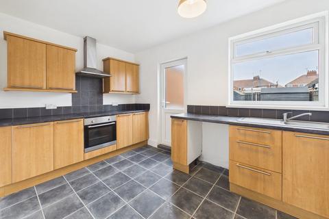 3 bedroom terraced house for sale, Sutton Road, Hull