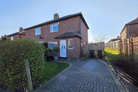 2 bedroom semi-detached house for sale, Fern Drive, Dudley