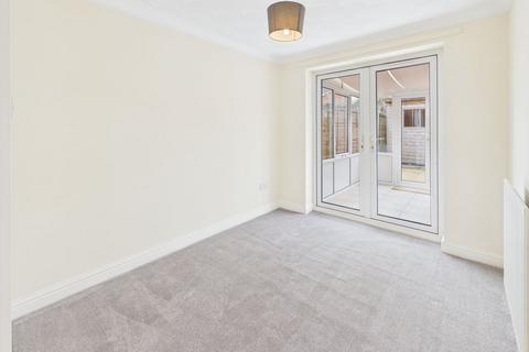 undefined, 9 The Oaklands, Wragby
