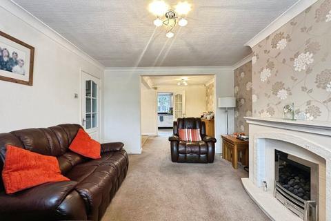 3 bedroom house for sale, Felton Close, Bury
