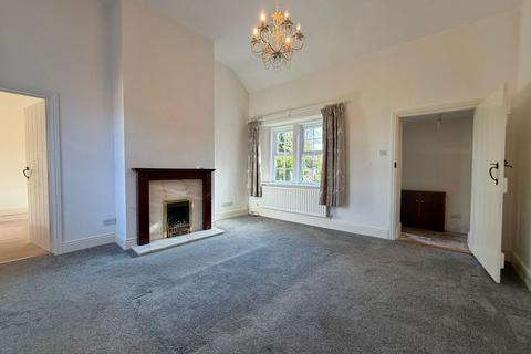 1 bedroom cottage for sale, Brampton CA8