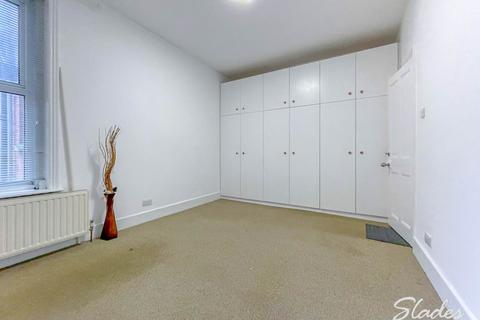 2 bedroom apartment to rent, 132 Seabourne Road , Southbourne, Bournemouth