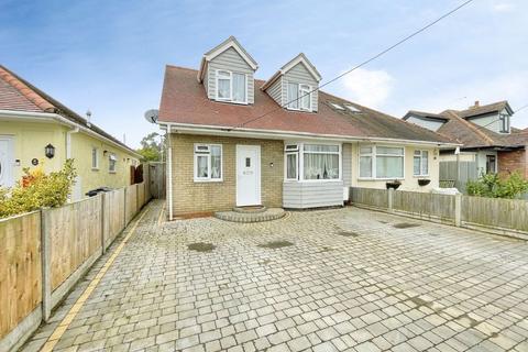 Harwich Road, Little Clacton, CO16 9NE