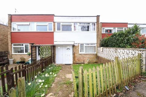 Nevis Grove, Milton Keynes