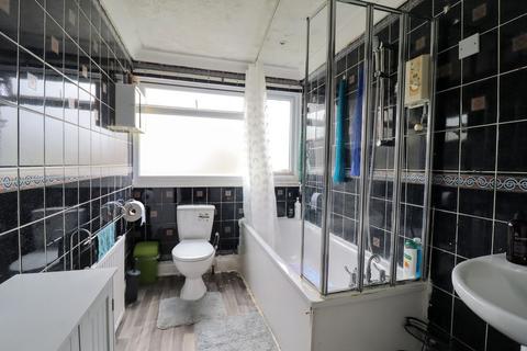 undefined, Nevis Grove, Bletchley, Milton Keynes