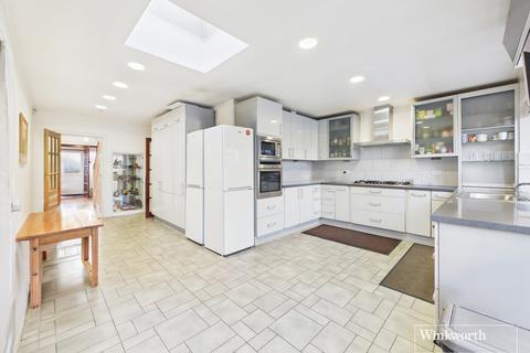 4 bedroom semi-detached house for sale, Shaftesbury Avenue, Harrow HA3