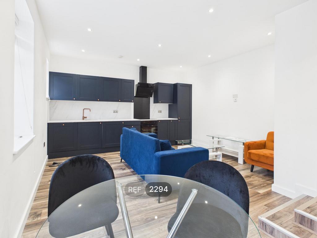 Kitchen/Living area