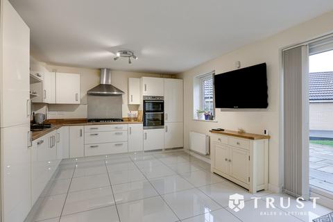 undefined, Frazier Avenue, Wakefield, WF2