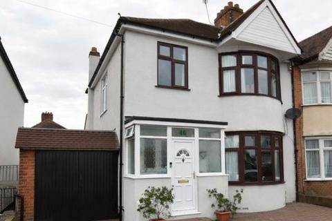 3 bedroom semi-detached house for sale - Pinner View, Harrow