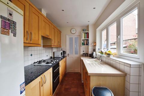 undefined, College Street, Salisbury                                               *VIDEO TOUR*
