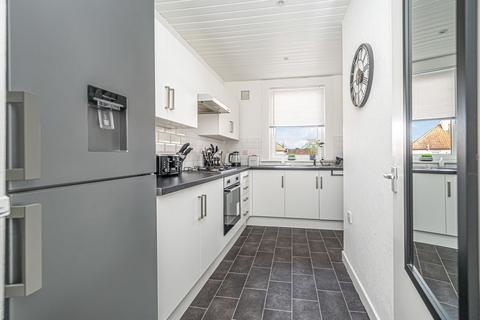 2 bedroom flat for sale, Beatty Crescent, Kirkcaldy