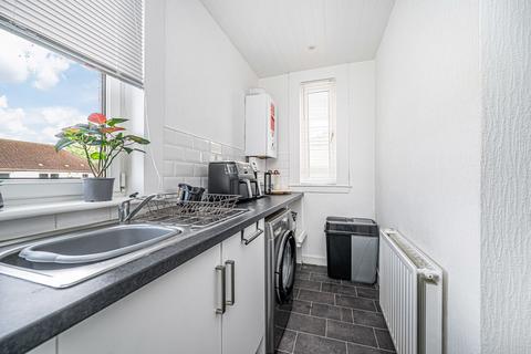 2 bedroom flat for sale, Beatty Crescent, Kirkcaldy