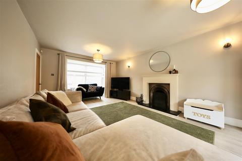 undefined, Sellers Drive, Leconfield, Beverley