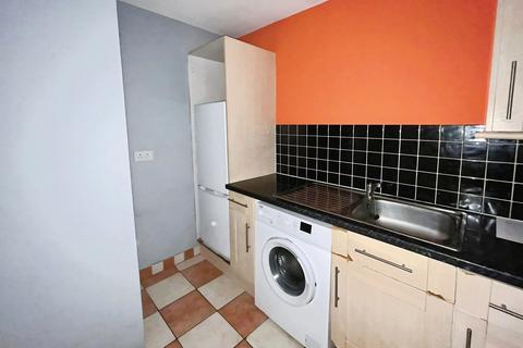 2 bedroom flat for sale, Seedhill Road, Paisley