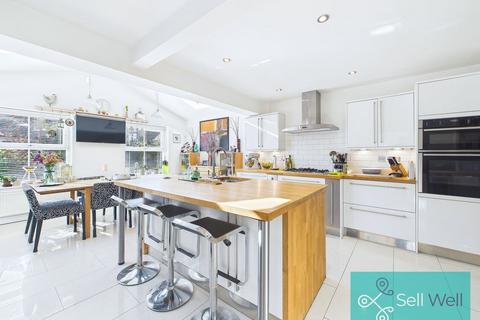undefined, Ellendale Grange, Manchester M28