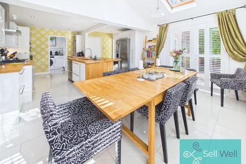 undefined, Ellendale Grange, Manchester M28