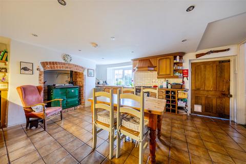 undefined, Broadclyst, Exeter