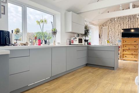 undefined, Lyndale Road, Newton Abbot TQ12