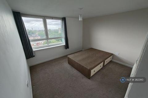 2 bedroom flat to rent, Messer Court, Croydon, CR0