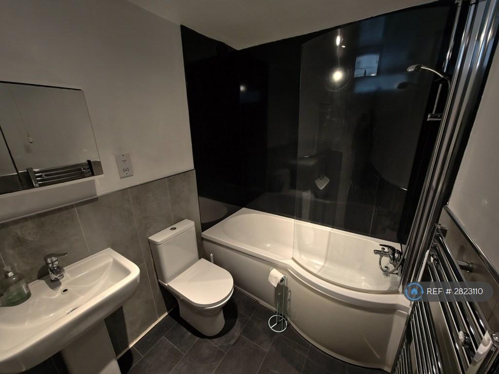 Contemporary Bathroom