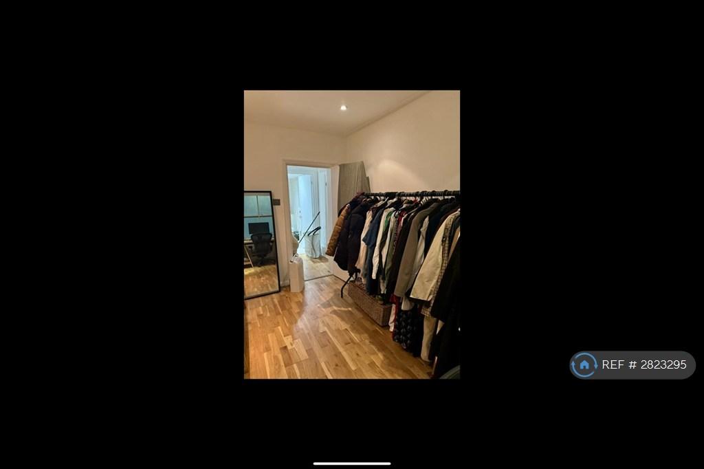 Bedroom 2/Office 2
